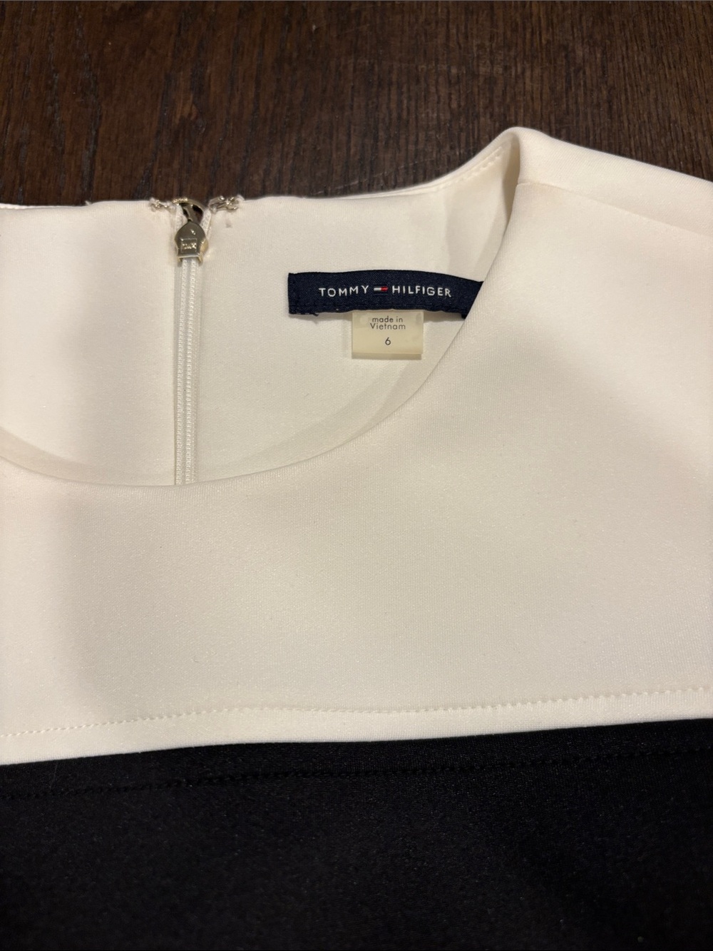 Two-Tone Black & White Sleeveless Sheath Dress Tommy Hilfiger business basic - Picture 2 of 7